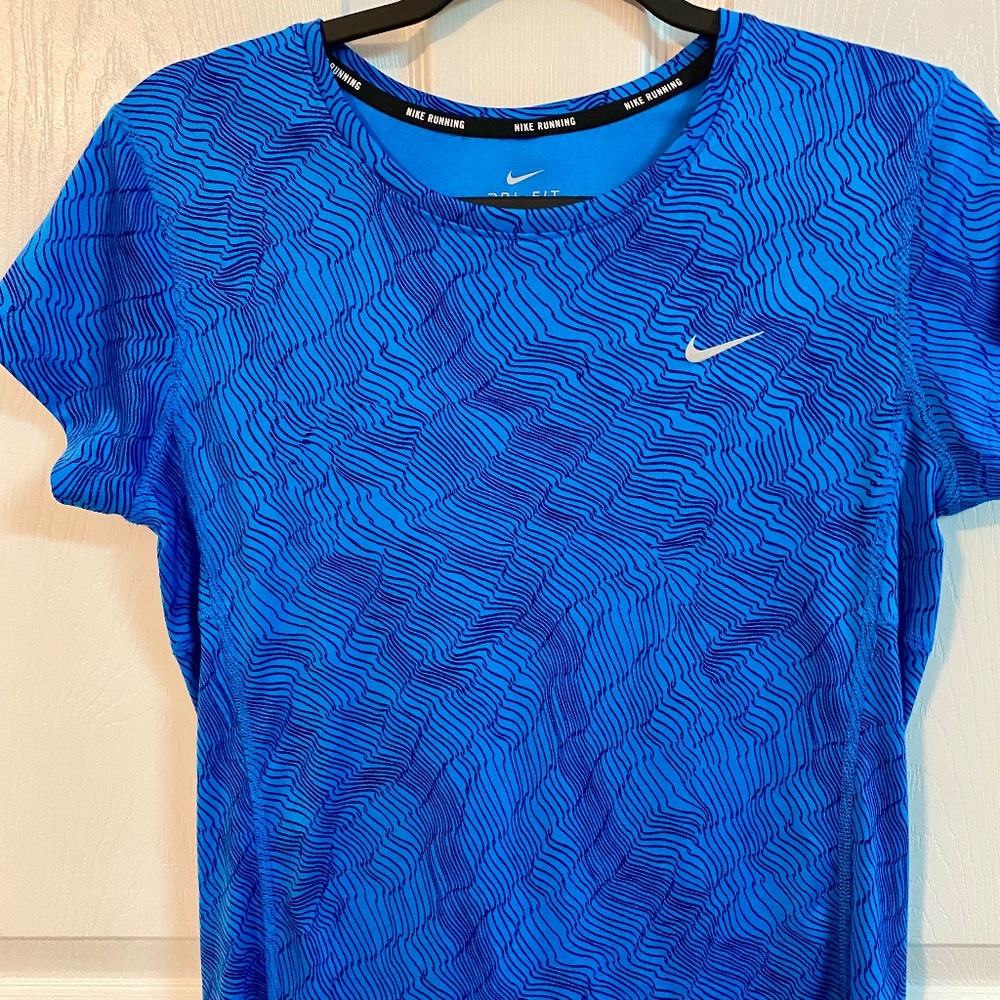 Nike Ladies Dri-fit Running Shirt Small Blue